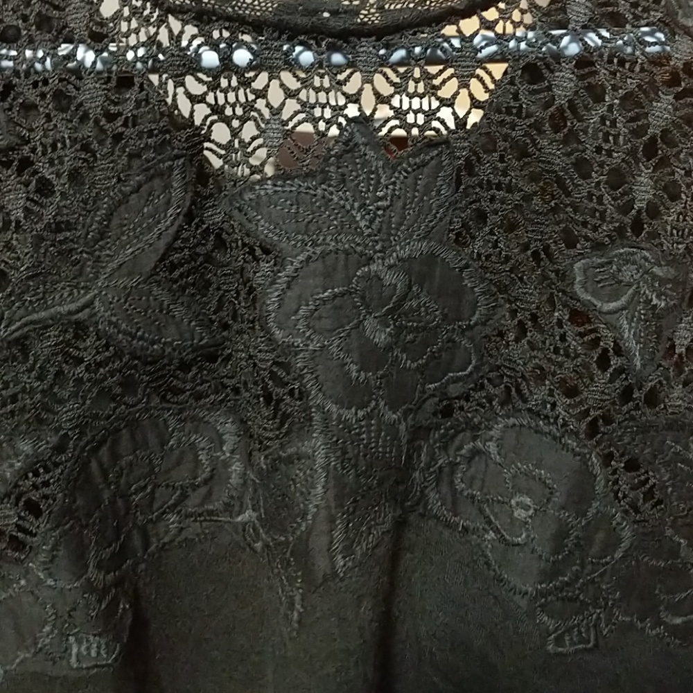 Lucky Brand black lace top - Picture 3 of 12